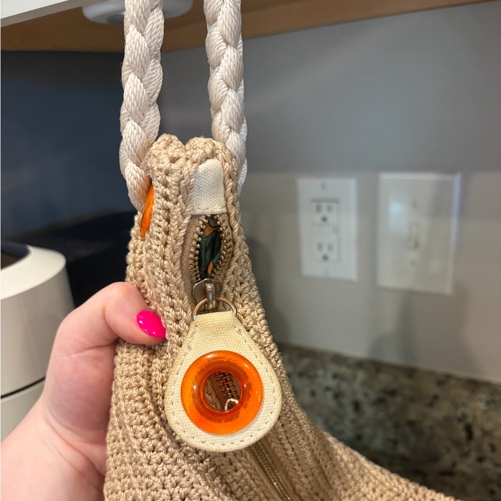 The Sak boho lightweight woven "slouchy" hobo bag/purse - Picture 5 of 14